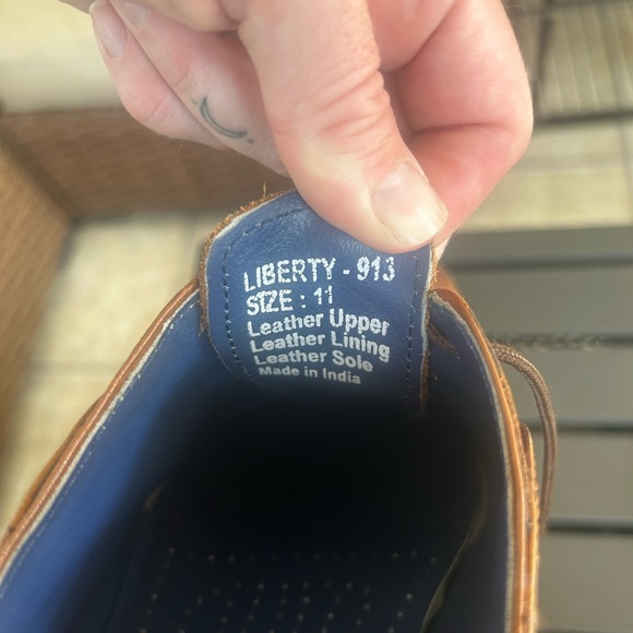 Men’s Liberty Fortune Dress Shoe. Brown. Size 11 - Picture 6 of 6